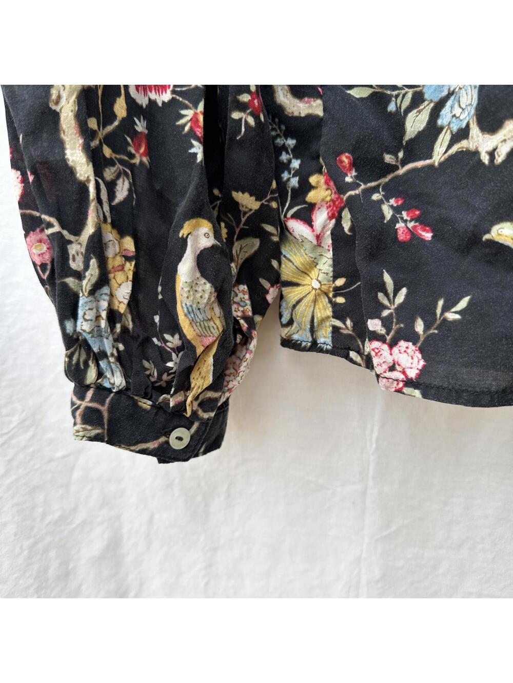 GP and J Baker x H&M Black Floral Button-Up Blouse with Bird Print Size 12 - Picture 7 of 9